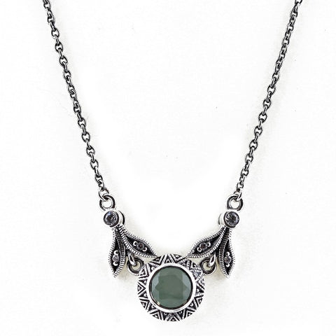 collier en jade et argent