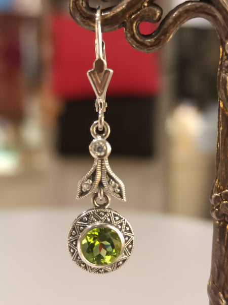 Lot De Bijoux Art Déco En Argent 925 Avec Pierre Verte - Boucles D'oreilles & Bagues